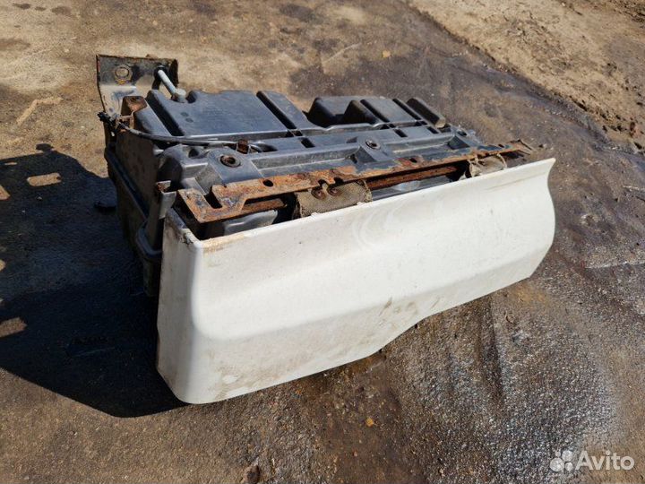 Вещевой ящик в сборе Renault Premium