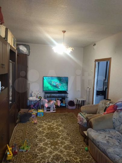 2-к. квартира, 42,2 м², 3/3 эт.