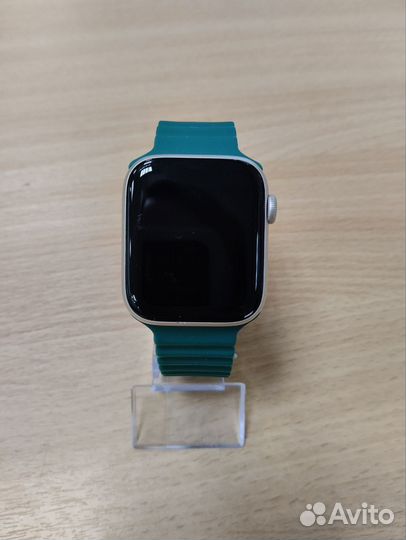 Смарт-часы Apple Watch SE 44mm