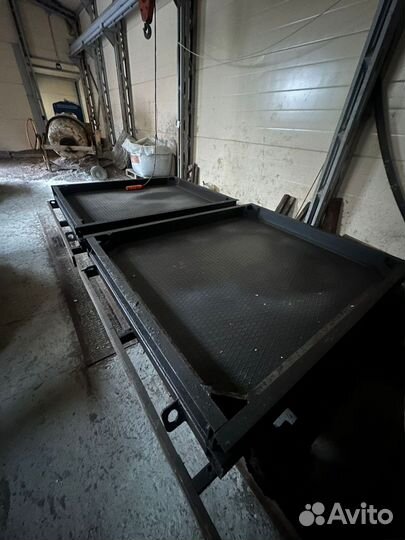 Форма для производства бетонных плит