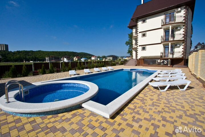 Горничная с проживанием