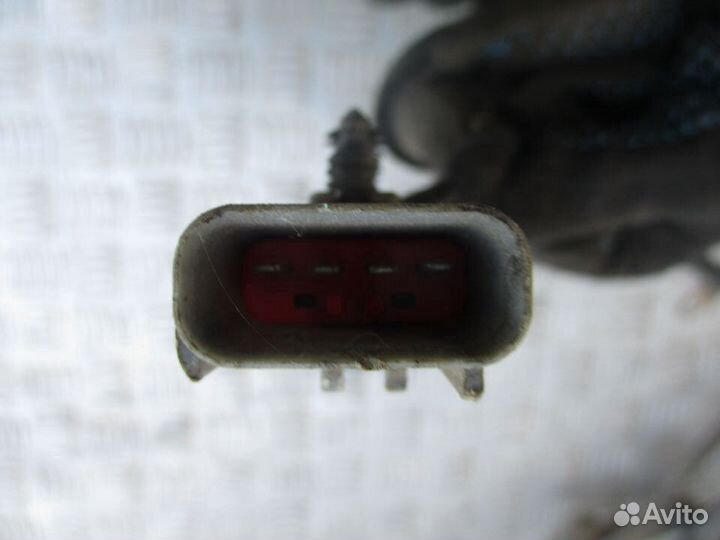 Трапеция стеклоочистителей Крайслер Вояджер