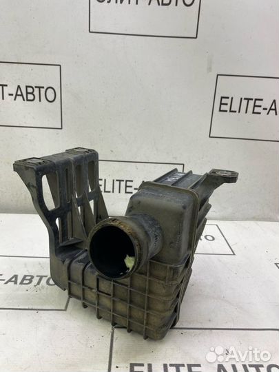 Резонатор воздушного фильтра Mazda 6 GH 2008