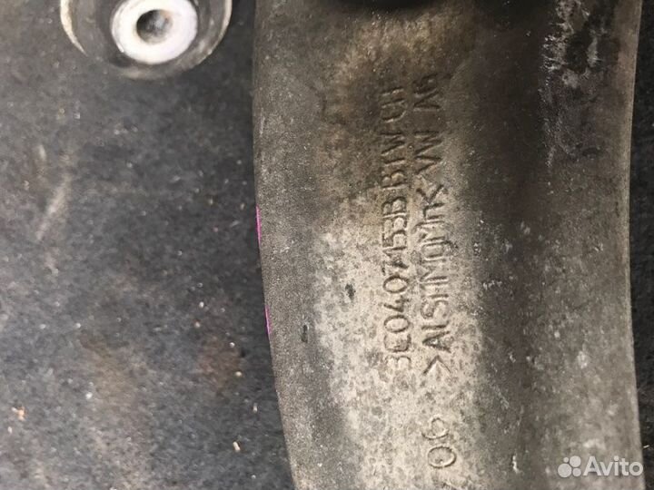 Рычаг подвески передний правый Volkswagen Passat