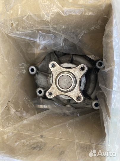 Помпа для Kia Sorento 1