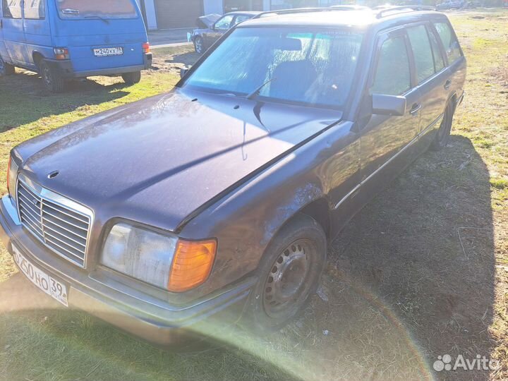 Авторазбор Мерседес W124 2.3 запчасти