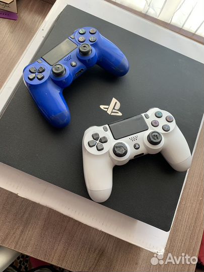 Sony playstation 4 PS4 pro 1tb с играми
