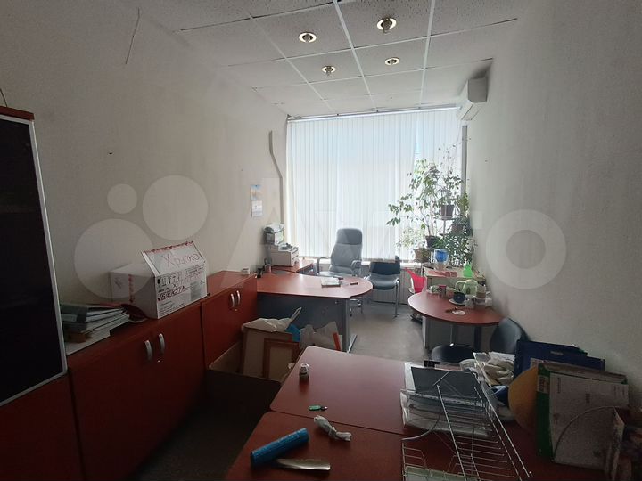Офис на пл. Горького, 16.5 м²