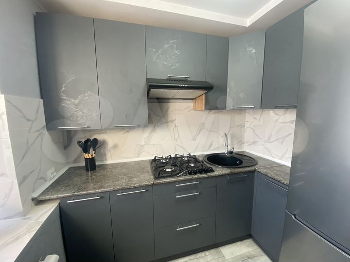 2-к. квартира, 45,7 м², 1/3 эт.