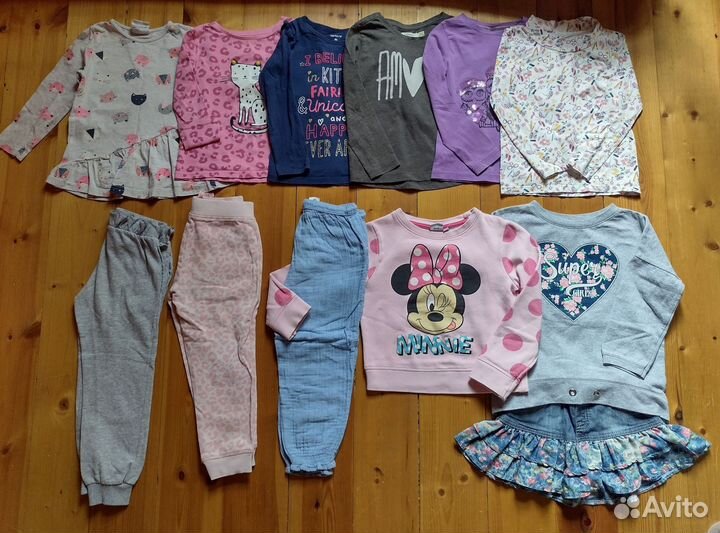 На доставке Пакет вещей для девочки 104