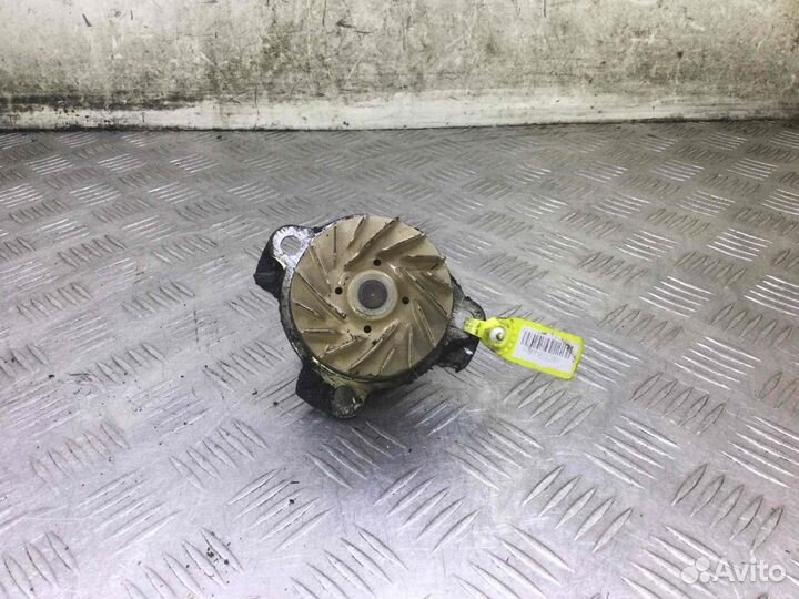 Помпа Opel Vivaro M9R782