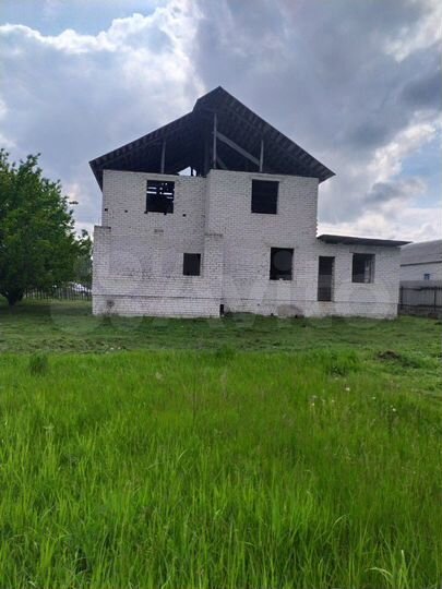 Коттедж 200 м² на участке 15 сот.