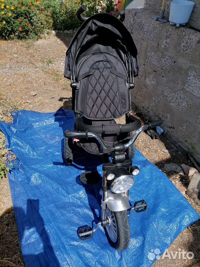 Трехколесный велосипед с родительской ручкой