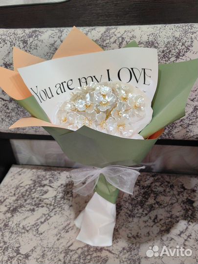 Букеты ручной работы в наличии и на заказ