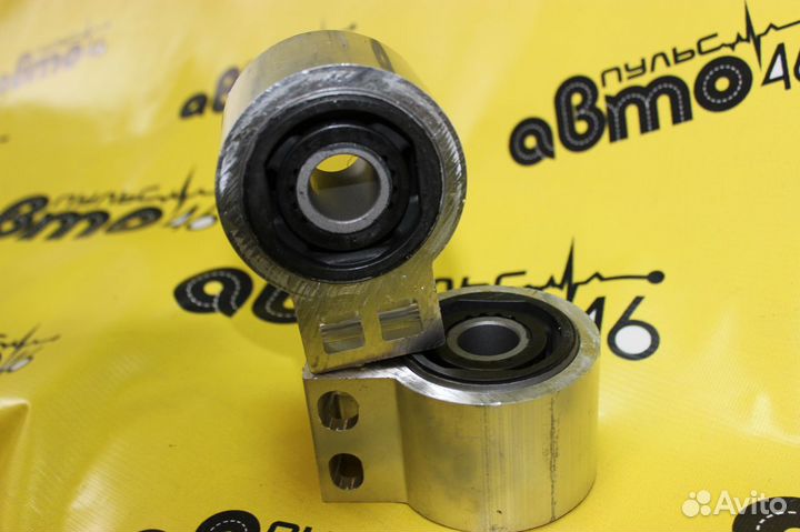 Сайлентблок переднего рычага Опель Астра