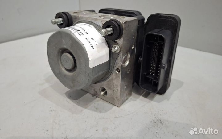 Блок абс 476601283R Renault Captur 2013 - 2020 года