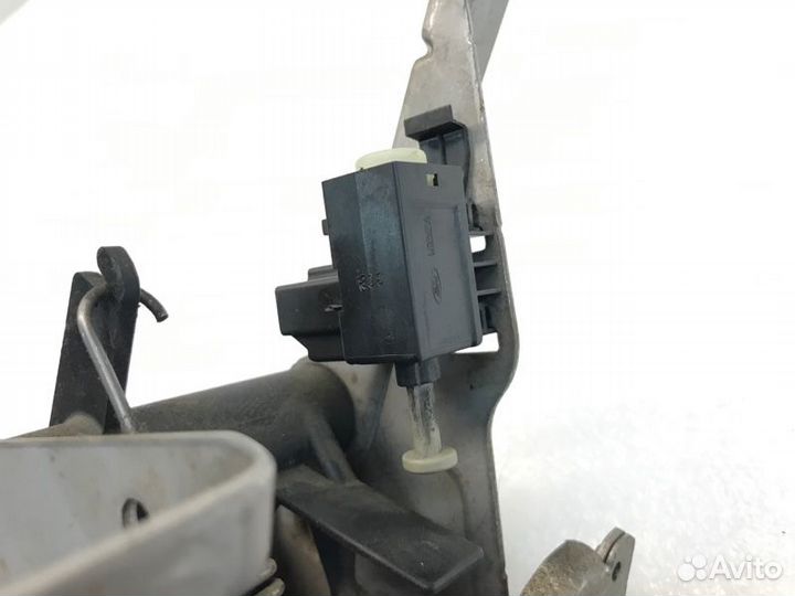 Педаль сцепления Ford Focus 3 хетчбек 2.0 2013