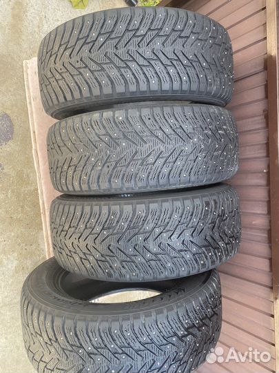 Nokian Tyres Hakkapeliitta 8 SUV 245/60 R18 109