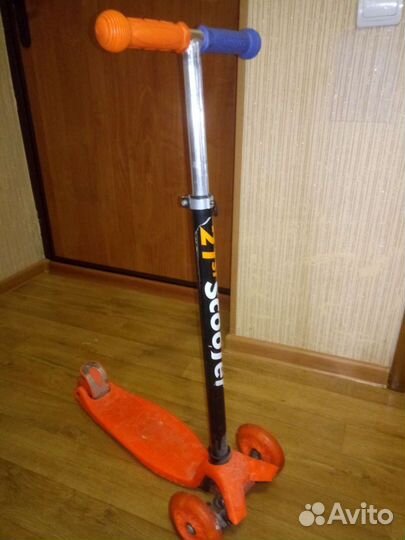 Самокат детский трехколесный б/у