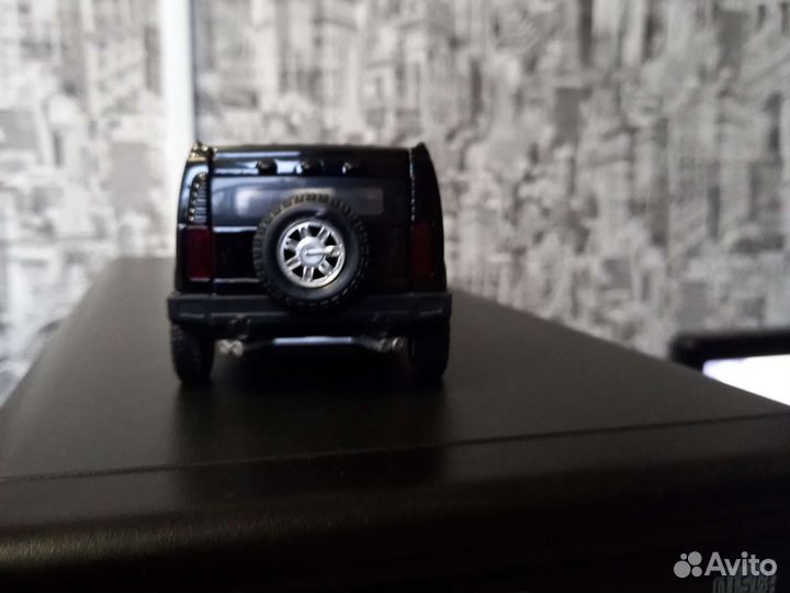 Коллекционные машинки 1: 32