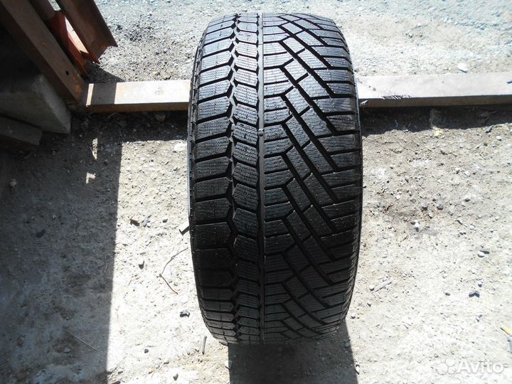 Continental ContiCrossContact Viking 275/40 R20 106Q