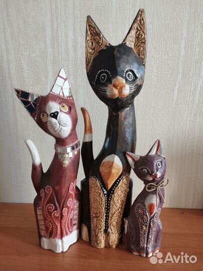 Кошки деревянные новые 3 шт