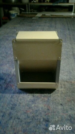 Кормушки бункерные для кроликов