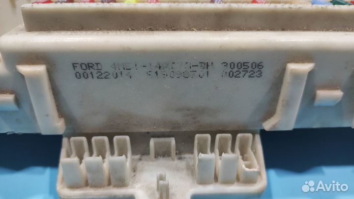 Блок предохранителей салонный для Ford Focus 2