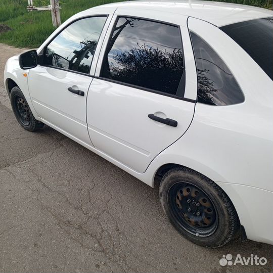 LADA Granta 1.6 AMT, 2015, 60 000 км