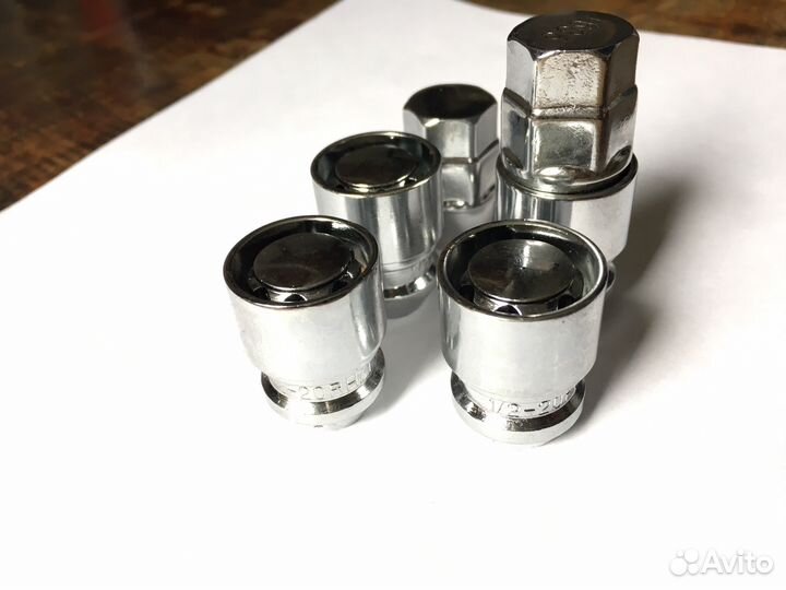 Секретные гайки Ford Explorer