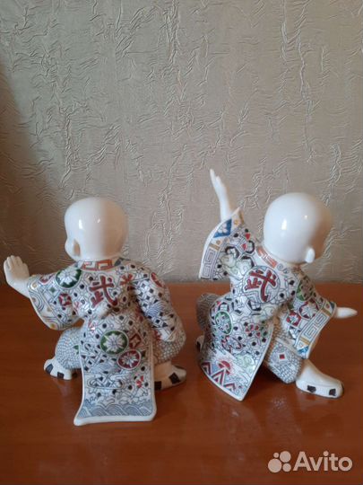Парные статуэтки китайских мальчиков