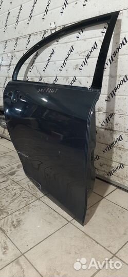 Задняя правая дверь эмгранд ес7 седан