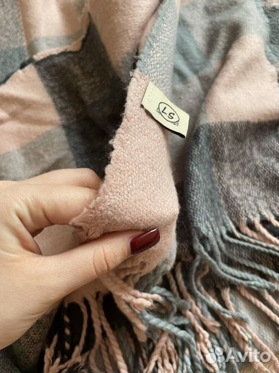 Шарфы и палантины