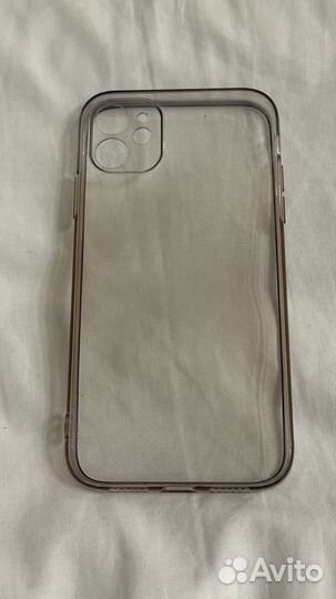 Чехол на iPhone 11