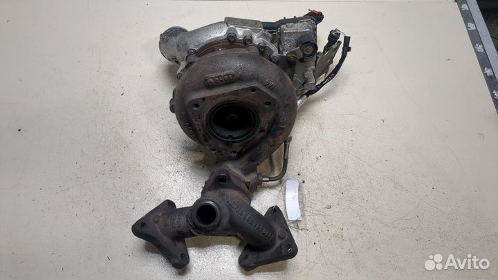 Турбина Mercedes E W212, 2011