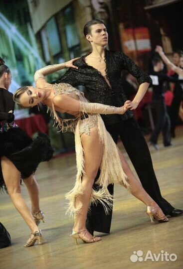 Бальные танцы