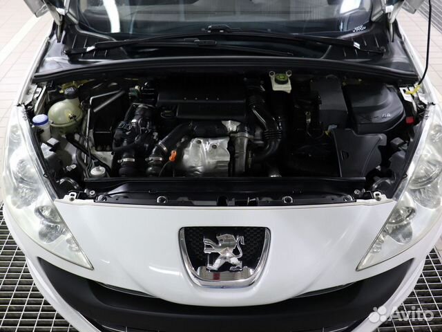 Peugeot 308 1.6 AT, 2010, 207 000 км