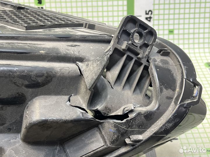 Фара правая для Geely Coolray