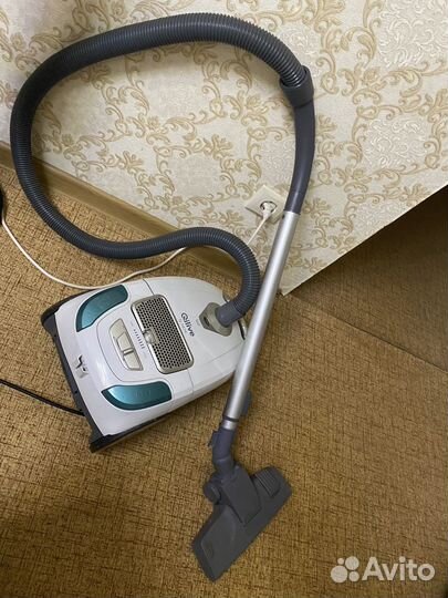 Пылесос б/у