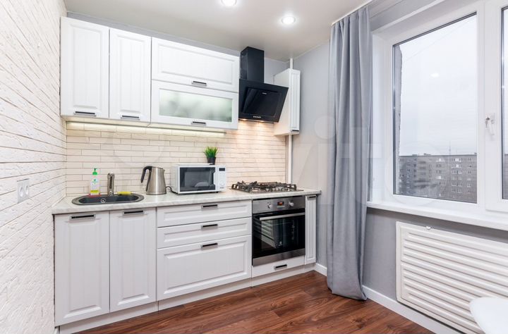 2-к. квартира, 55 м², 8/9 эт.