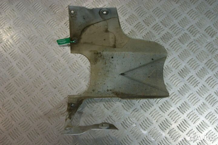 Пластик нижний (плуг) Suzuki GSX-R750, srad