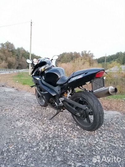 Triumph TT600