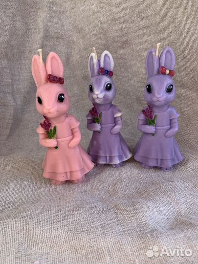 Свеча пасхальная к пасхе кролик с лавандой