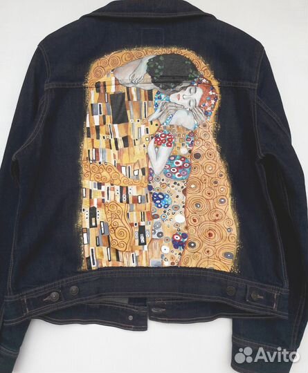 Роспись одежды профессиональным художником