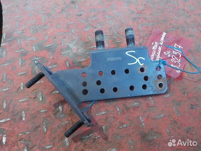 Кронштейн электромагнитного клапана Scania