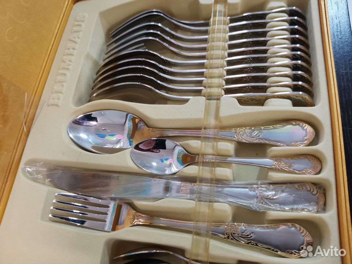 Набор столовых приборов Blumhaus 24 предмета