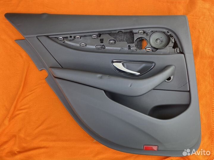 Дверные карты мерседес W213