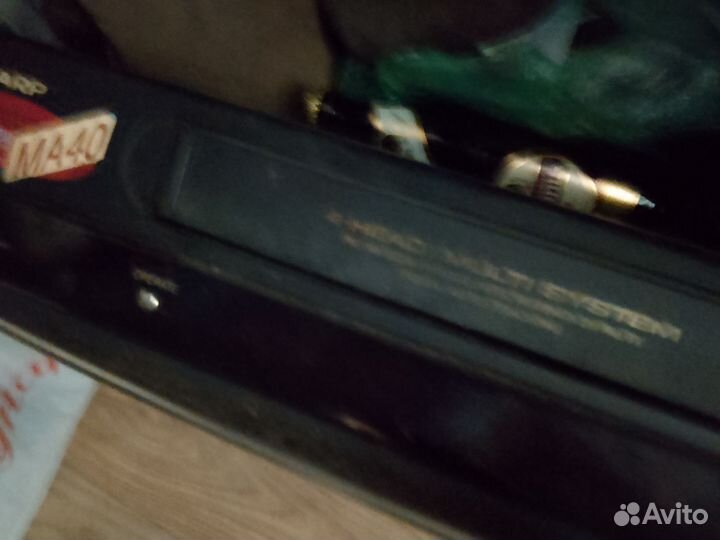 Видеомагнитофон sharp