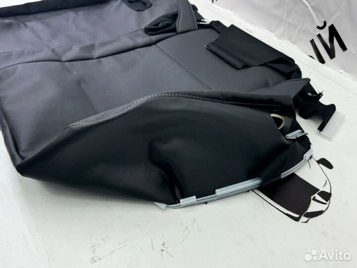 Обивка сиденья задняя левая Toyota Rav4 45