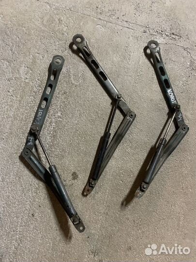 Петля капота Bmw e34